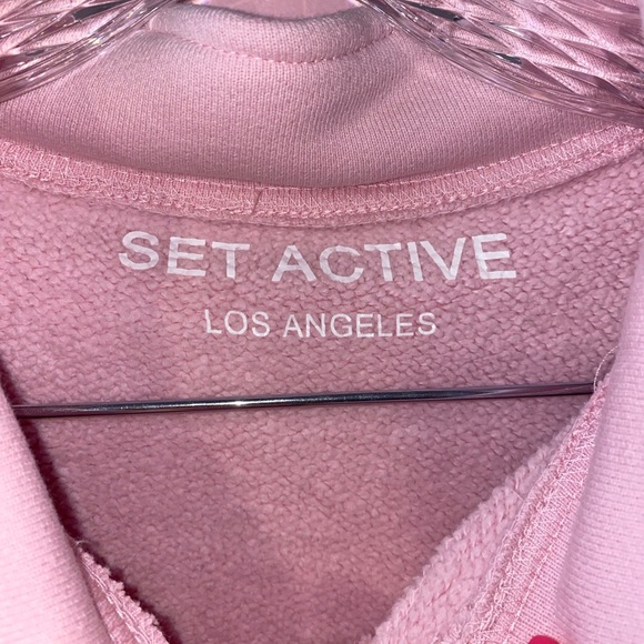 Set Active cropped quarter zip - Picture 2 of 5
